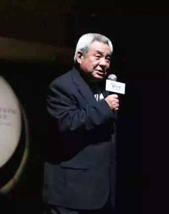 杜亞雄(圖1)